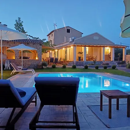 Pavlos & Sofia Harmony With Private Pool Villa *