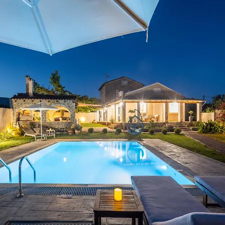 Pavlos & Sofia Harmony With Private Pool Halikounas