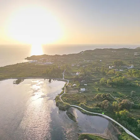 Villa Pavlos & Sofia Harmony With Private Pool Halikounas