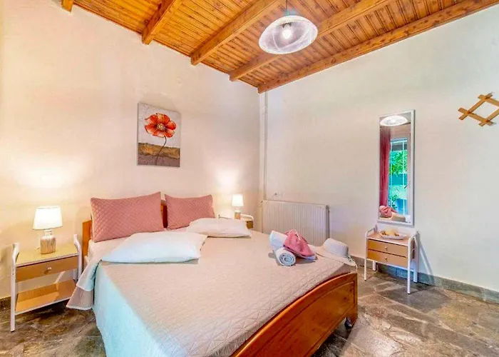 Pavlos Sofia * Halikounas