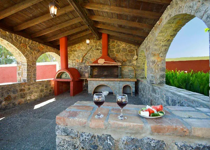 Pavlos Sofia * Halikounas