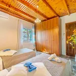Pavlos & Sofia Harmony - Private Pool