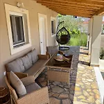 Pavlos & Sofia Harmony With Private Pool Halikounas